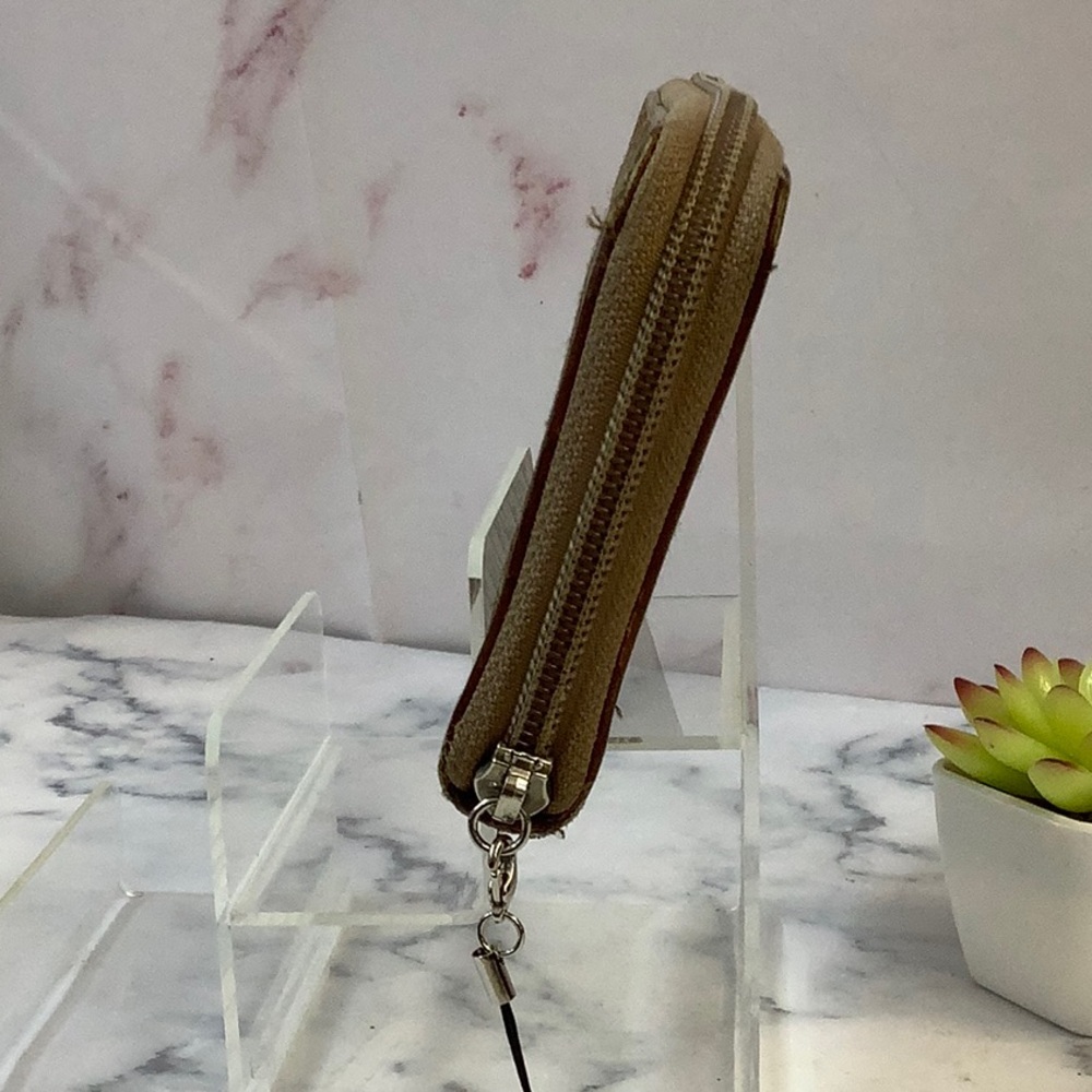 GUC Dior Brown Monogram Zip Wallet - Picture 4 of 10